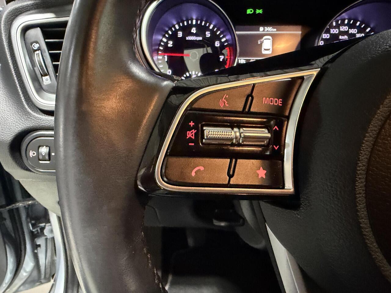 KIA CEE D Ceed Sportswagon 1.0 T-GDi DynamicLine Apple Carplay/Android Auto, Navigatie, Camera.