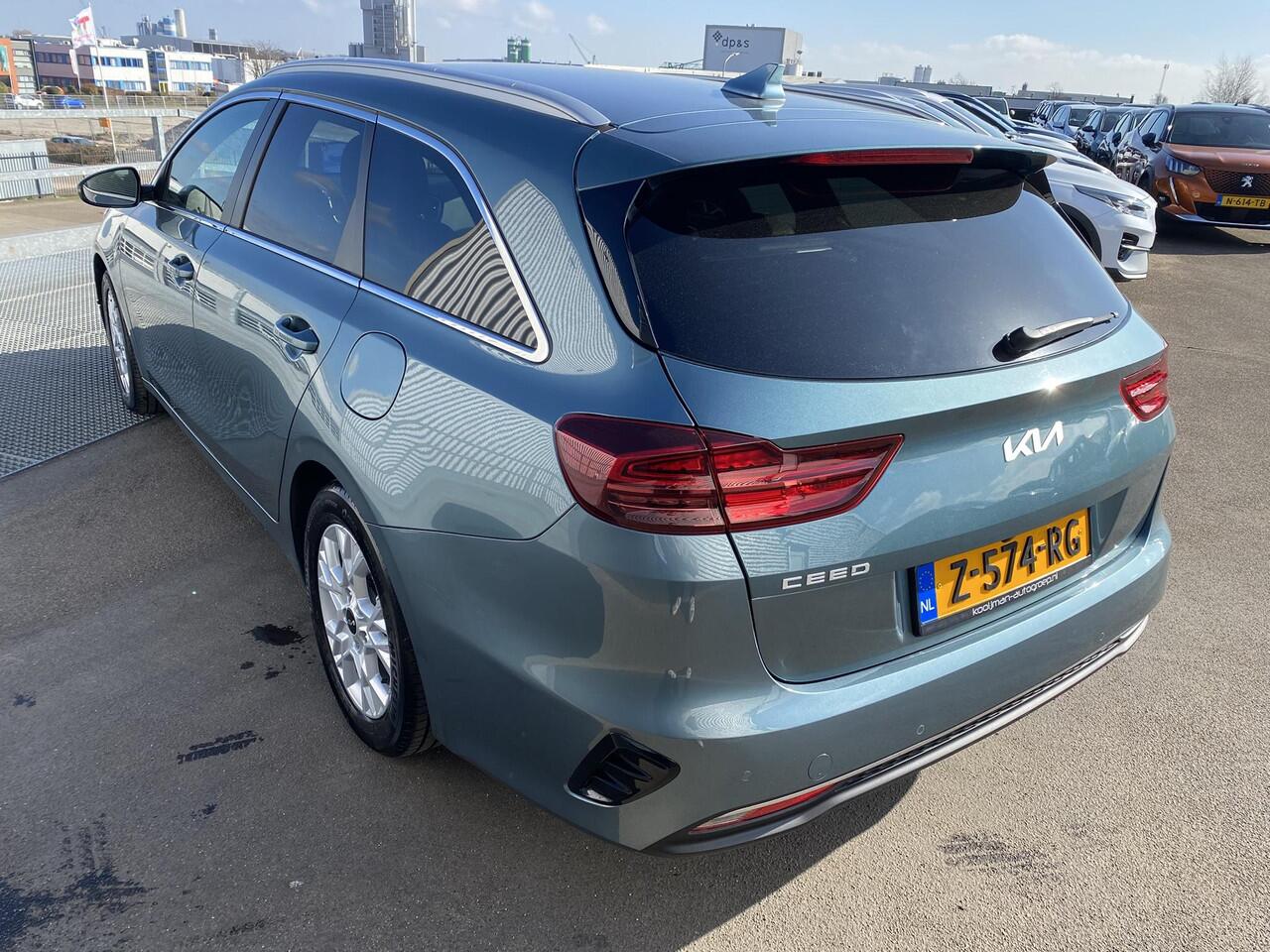 KIA CEE D Ceed Sportswagon 1.0 T-GDi DynamicPlusLine Navigatie, Dodehoek detectie, Stoel- & stuurwielverwarming, Elektr. bedienbare achterklep, Achteruitrijcamera, Parkeersensoren voor + achter, Smart key, BTW-auto