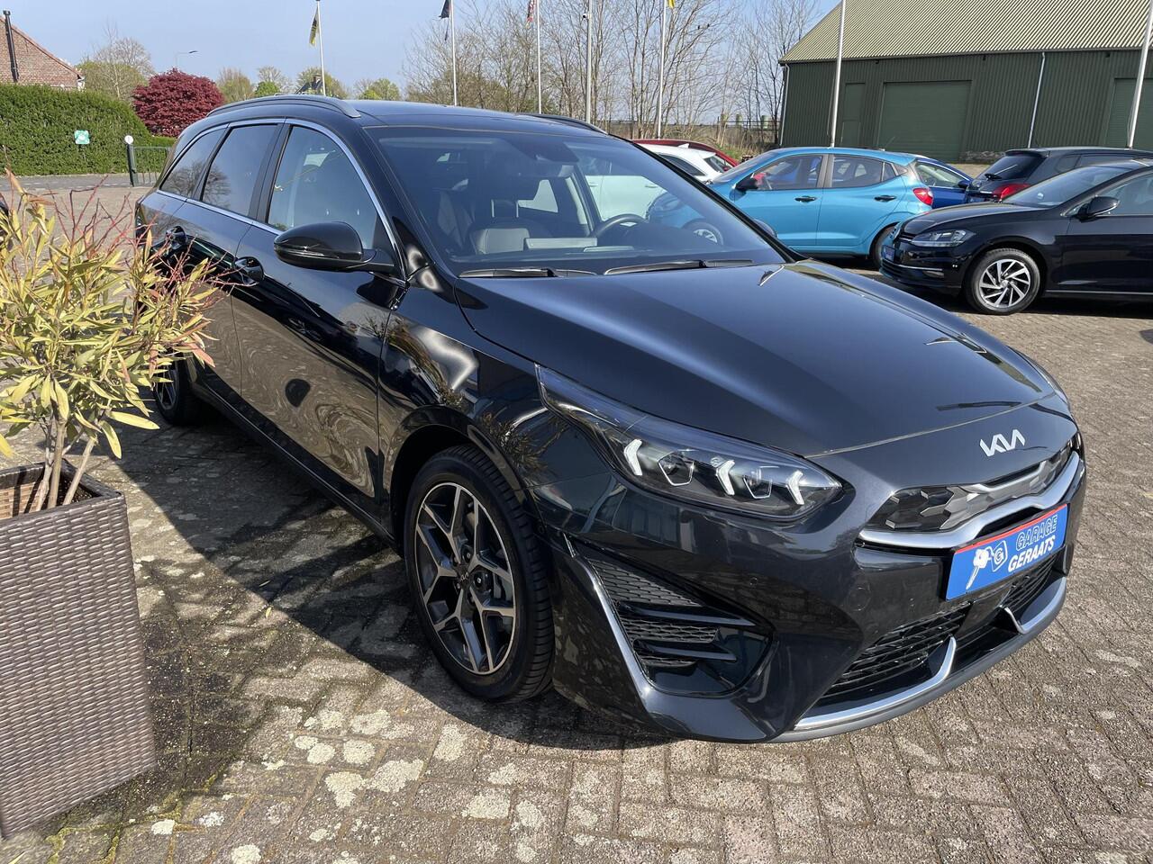KIA CEE D Ceed Sportswagon 1.6 GDI PHEV ExecutiveLine FULL OPTION | 10 jaar garantie, Schuifdak, Stoelventilatie, Digitaal Display, Leer, Elektr. achterklep, 1e eigenaar, 1300kg trekgewicht!