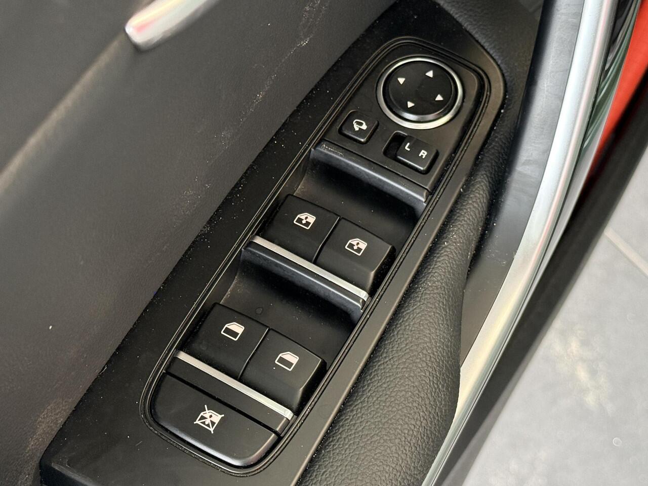 KIA CEE D Ceed Sportswagon 1.5 T-GDi GT-Line Stuurverwarming, ElektrischeAchterklep, Zeer netjes