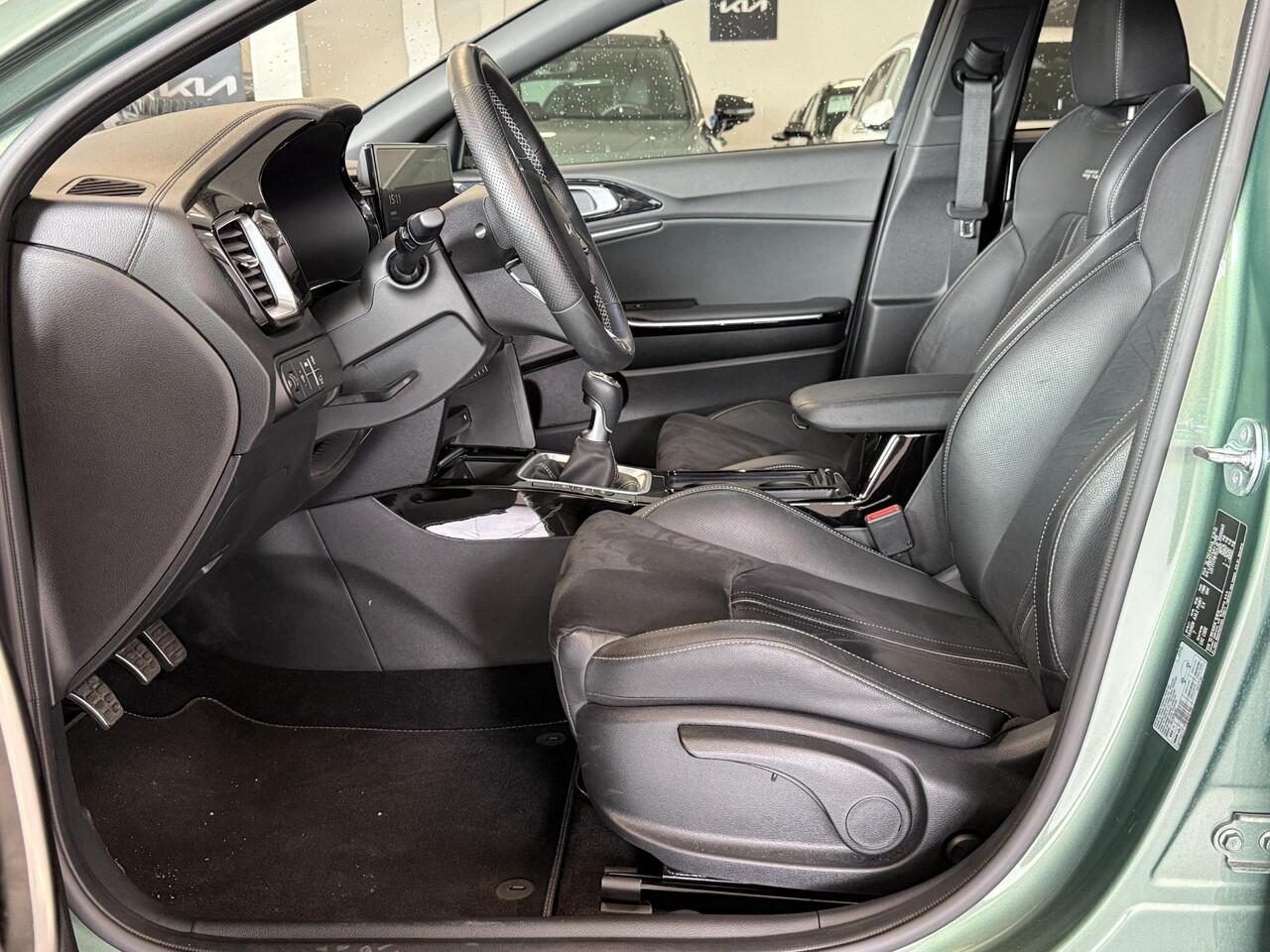 KIA CEE D Ceed Sportswagon 1.5 T-GDi GT-Line Stuurverwarming, ElektrischeAchterklep, Zeer netjes