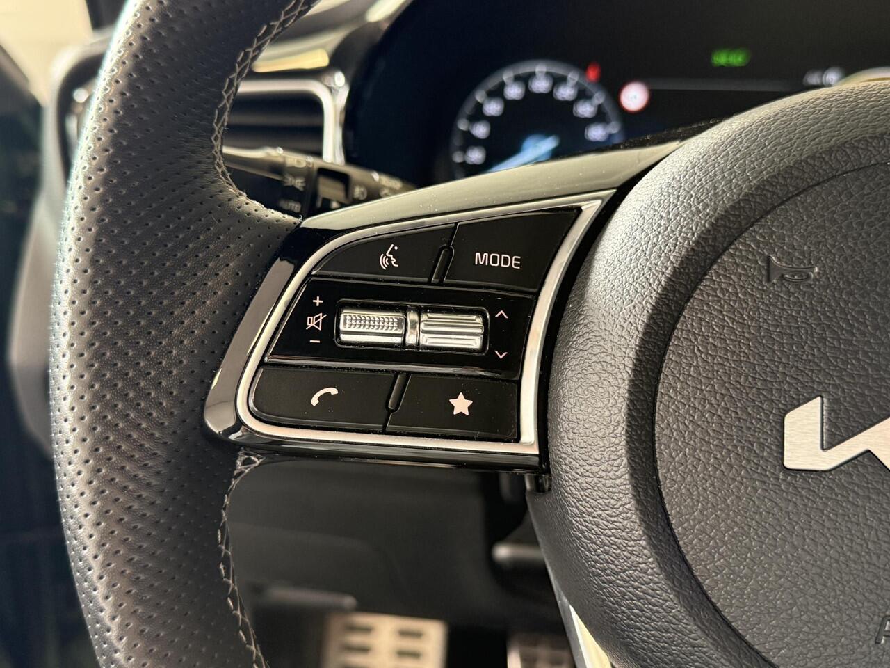 KIA CEE D Ceed Sportswagon 1.5 T-GDi GT-Line Stuurverwarming, ElektrischeAchterklep, Zeer netjes