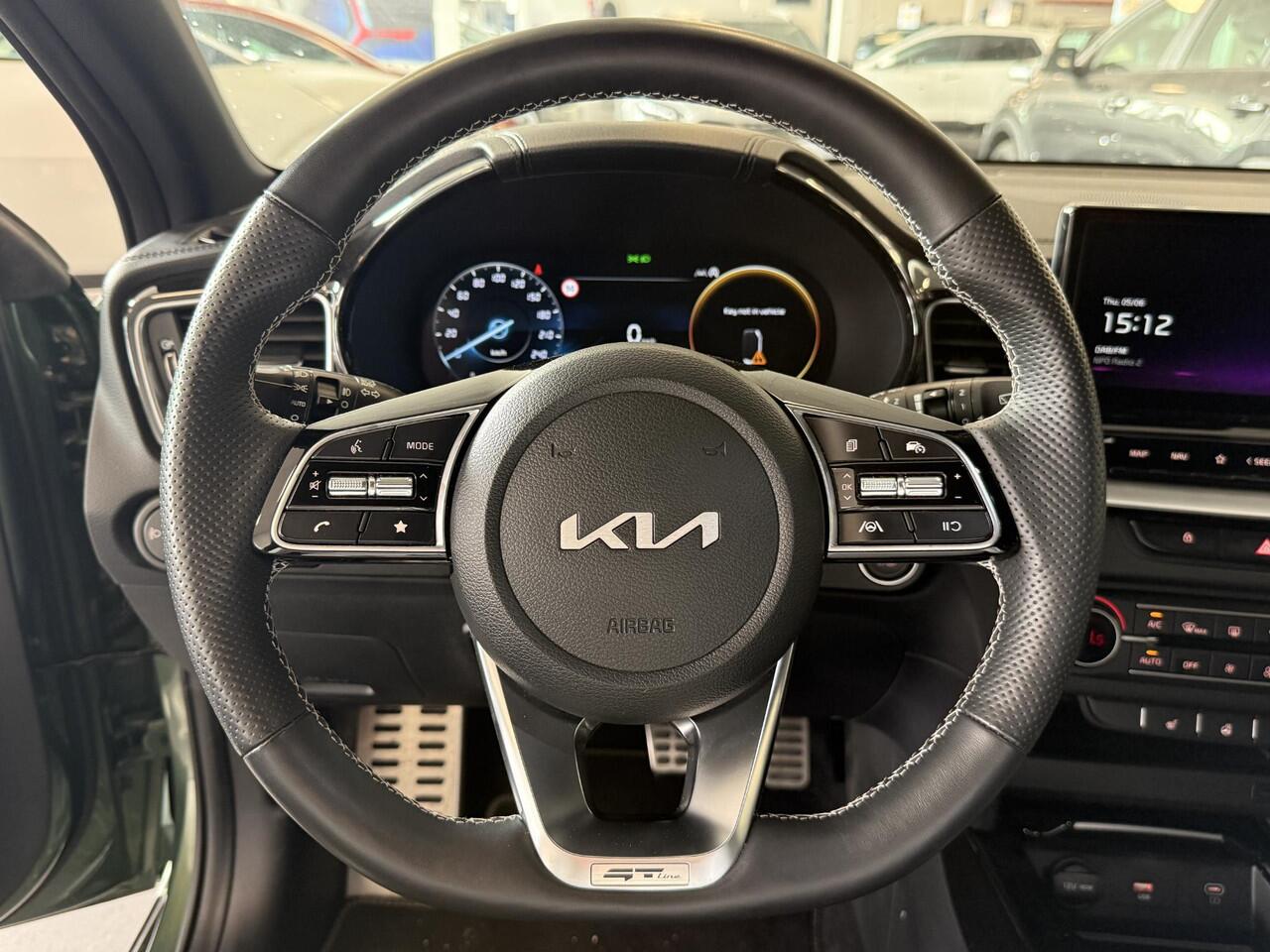 KIA CEE D Ceed Sportswagon 1.5 T-GDi GT-Line Stuurverwarming, ElektrischeAchterklep, Zeer netjes