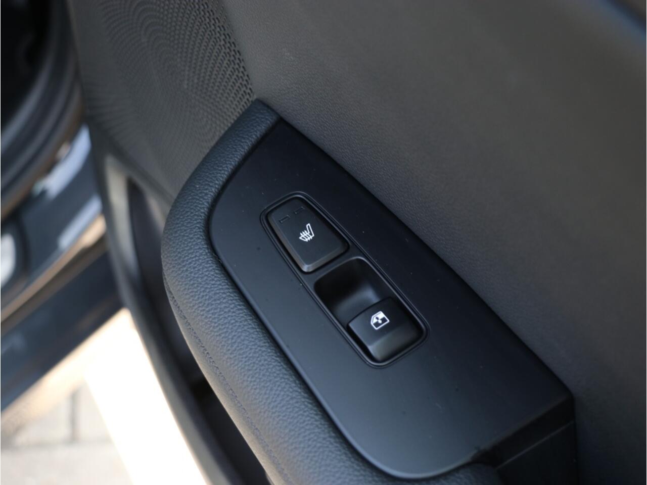 KIA CEE D 1.6 GDI PHEV DynamicPlusLine I Leder I Elek. stoelverstelling