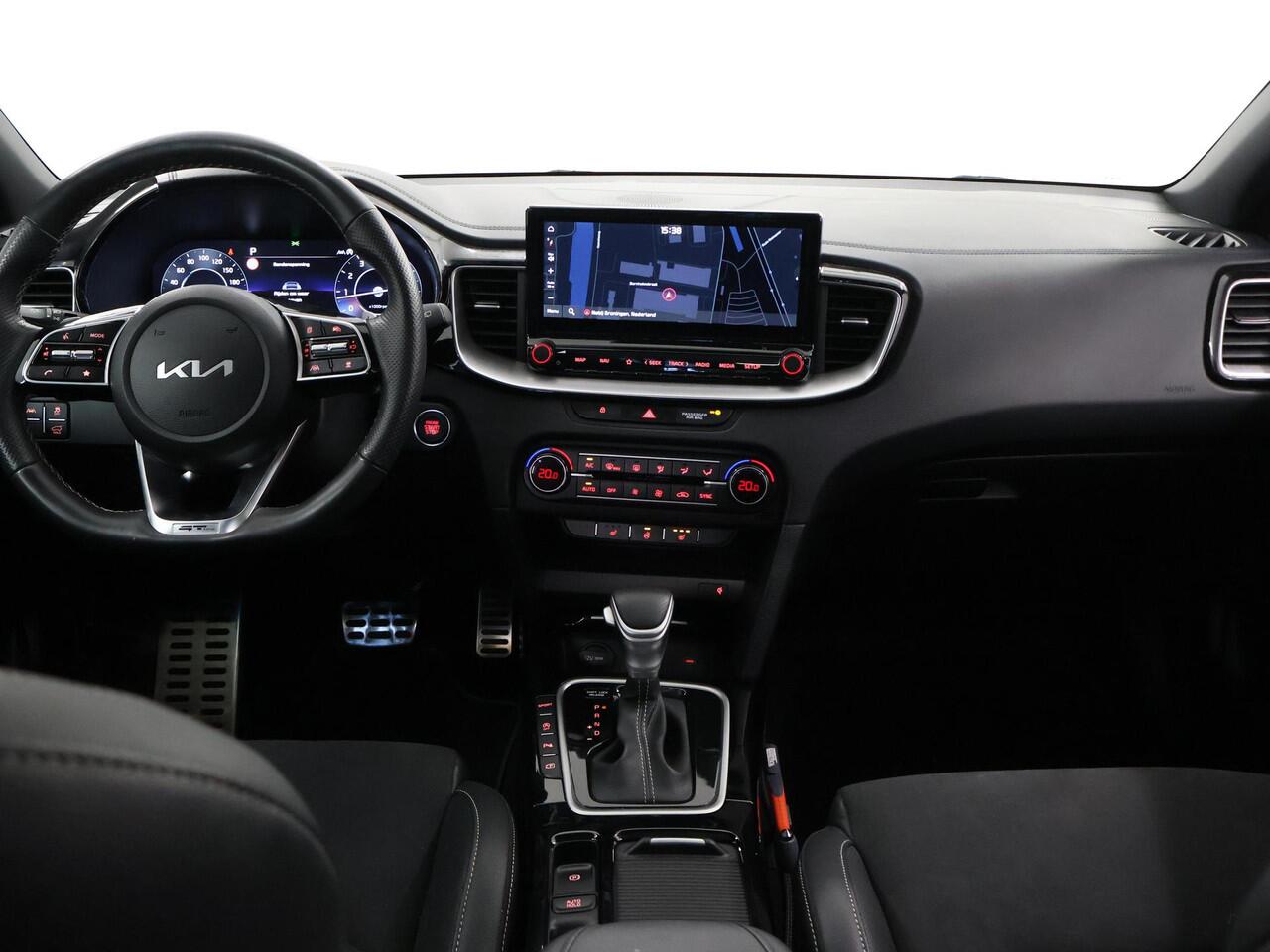 KIA CEE D Ceed Sportswagon 1.5 T-GDi GT-Line | Panoramadak | Matrix LED Koplampen | Stoel/Stuurverwarming | Keyless Go | Elektrisch bedienbare achterklep