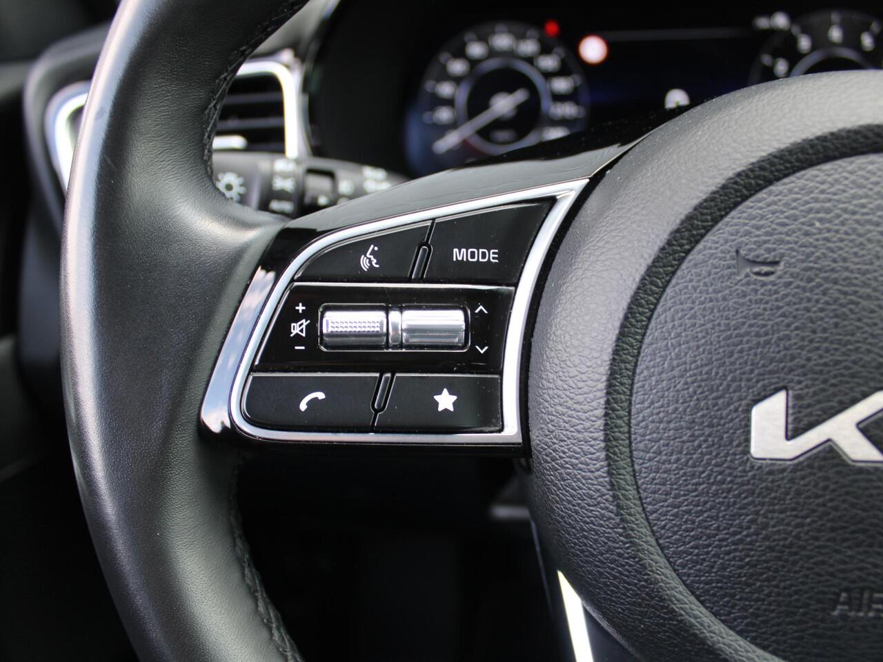 KIA CEE D Ceed Sportswagon 1.0 T-GDi DynamicPlusLine | Stoel- & stuurverwarming | Camera | LED | Navi | Elek. achterklep |