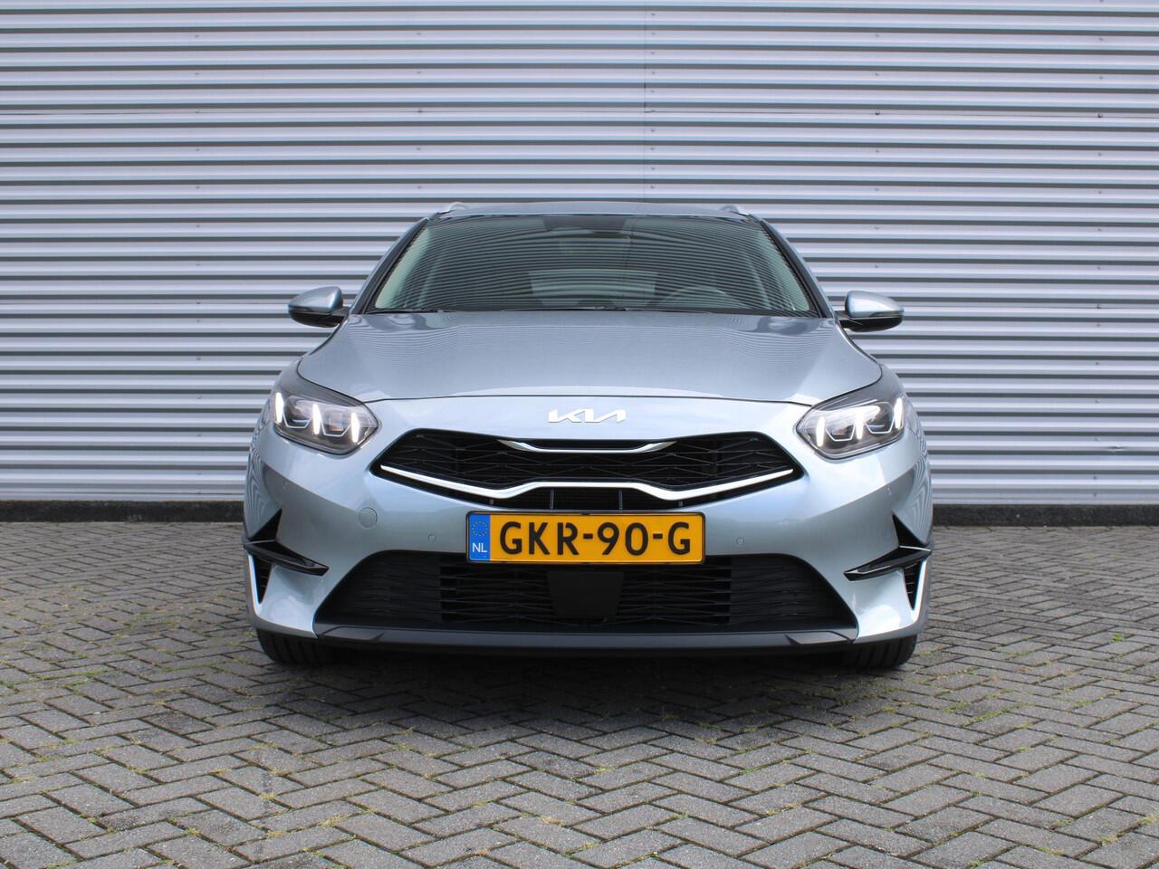 KIA CEE D Ceed Sportswagon 1.0 T-GDi DynamicPlusLine | Stoel- & stuurverwarming | Camera | LED | Navi | Elek. achterklep |