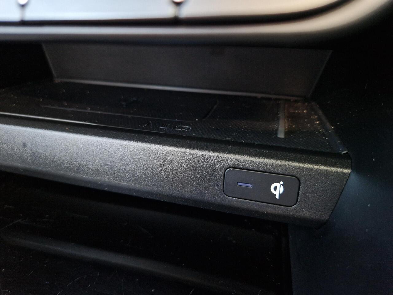 KIA CEE D Ceed Sportswagon 1.5 T-GDi GT-Line | Dodehoek | Pano | Stoelverwarming | PDC | Clima | Camera |