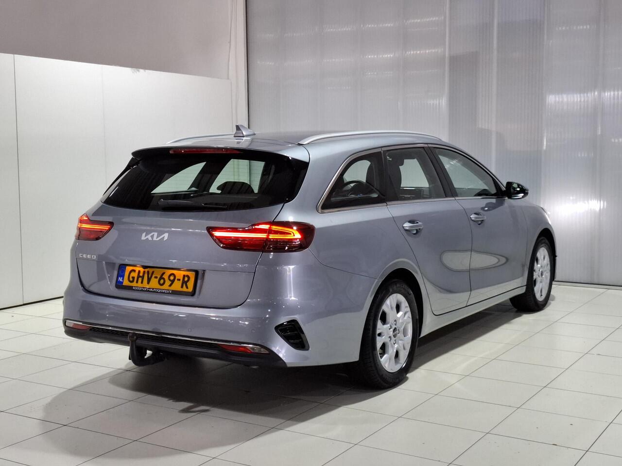 KIA CEE D Ceed Sportswagon 1.5 T-GDi DynamicLine Trekhaak, Apple Carplay/Android Auto, Navigatie, Camera.