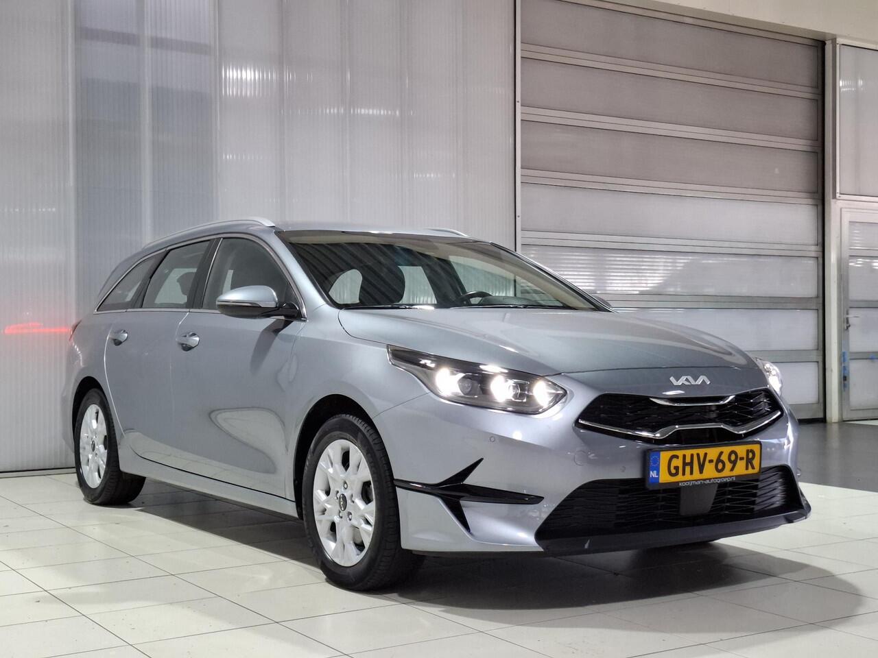 KIA CEE D Ceed Sportswagon 1.5 T-GDi DynamicLine Trekhaak, Apple Carplay/Android Auto, Navigatie, Camera.