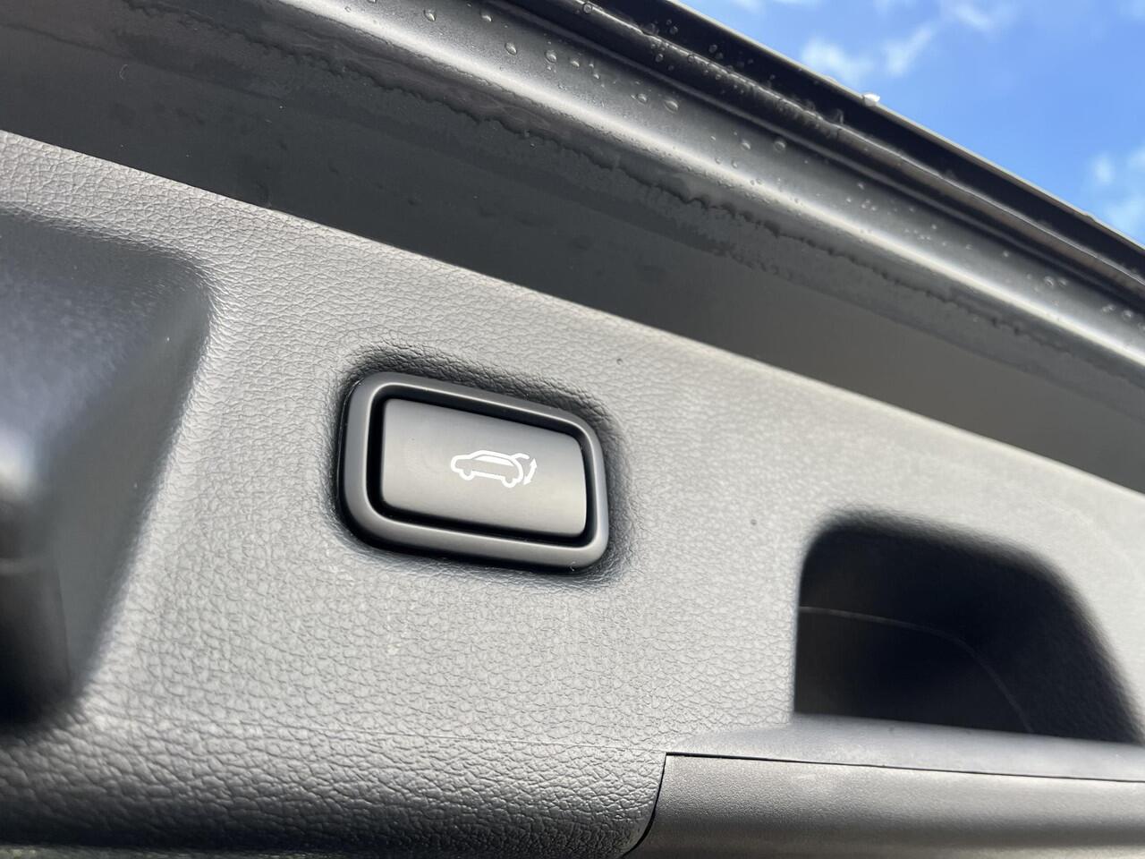 KIA CEE D Ceed Sportswagon 1.5 T-GDi DynamicPlusLine 1e eign. BTW-auto, Stoel- & Stuurwiel verwarmd, Navigatie, Elek. Achterklep,