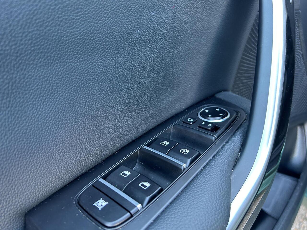 KIA CEE D Ceed Sportswagon 1.0 T-GDi DynamicPlusLine Camera | Navi | H-Leder | Stuur-/Stoelverwarming | Clima | Key-Less | Apple CarPlay/Android Auto | PDC | Cruise | LED |