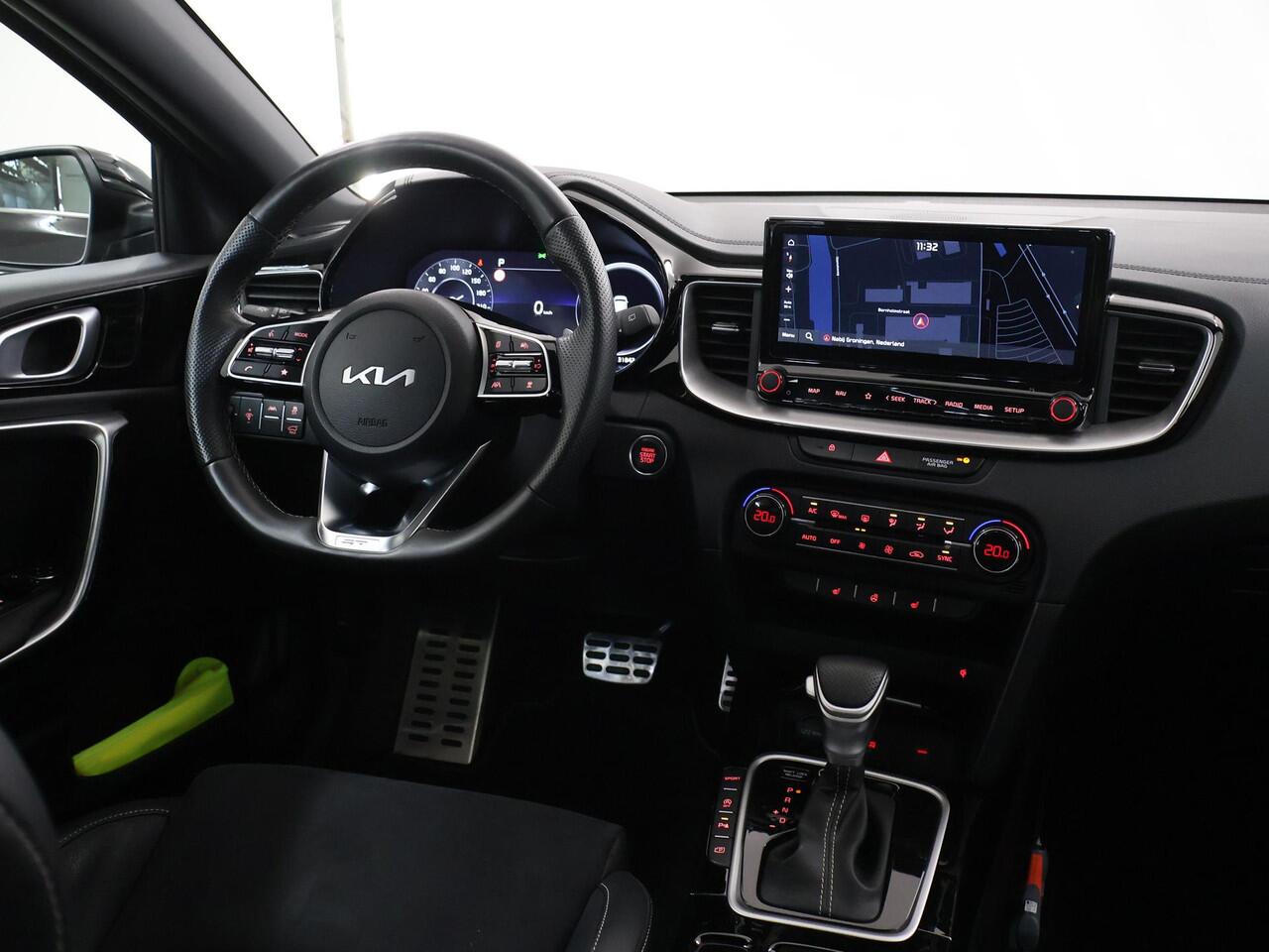 KIA CEE D Ceed Sportswagon 1.5 T-GDi GT-Line | Panoramadak | Matrix LED Koplampen | Stoel/Stuurverwarming | Keyless Go | Elektrisch bedienbare achterklep