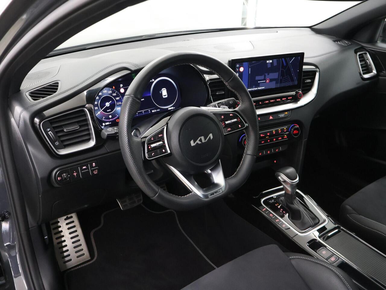 KIA CEE D Ceed Sportswagon 1.5 T-GDi GT-Line | Panoramadak | Matrix LED Koplampen | Stoel/Stuurverwarming | Keyless Go | Elektrisch bedienbare achterklep