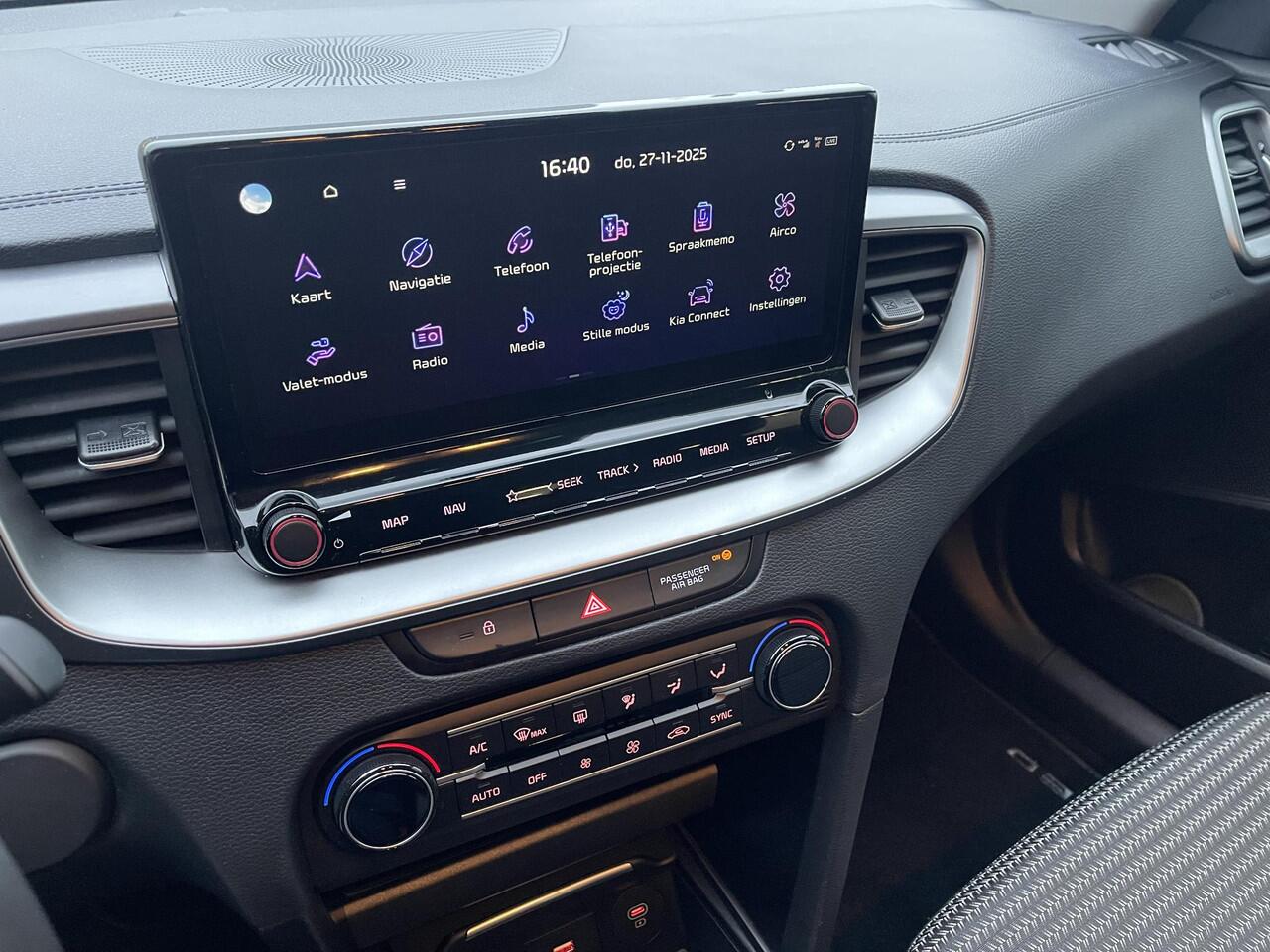 KIA CEE D Ceed Sportswagon 1.5 T-GDi DynamicLine Afneembare trekhaak | Lane Assist | Navigatie