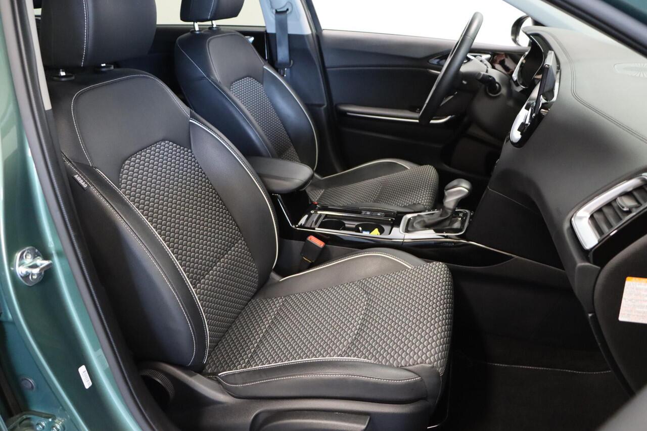 KIA CEE D Ceed Sportswagon 1.6 GDI PHEV DynamicPlusLine