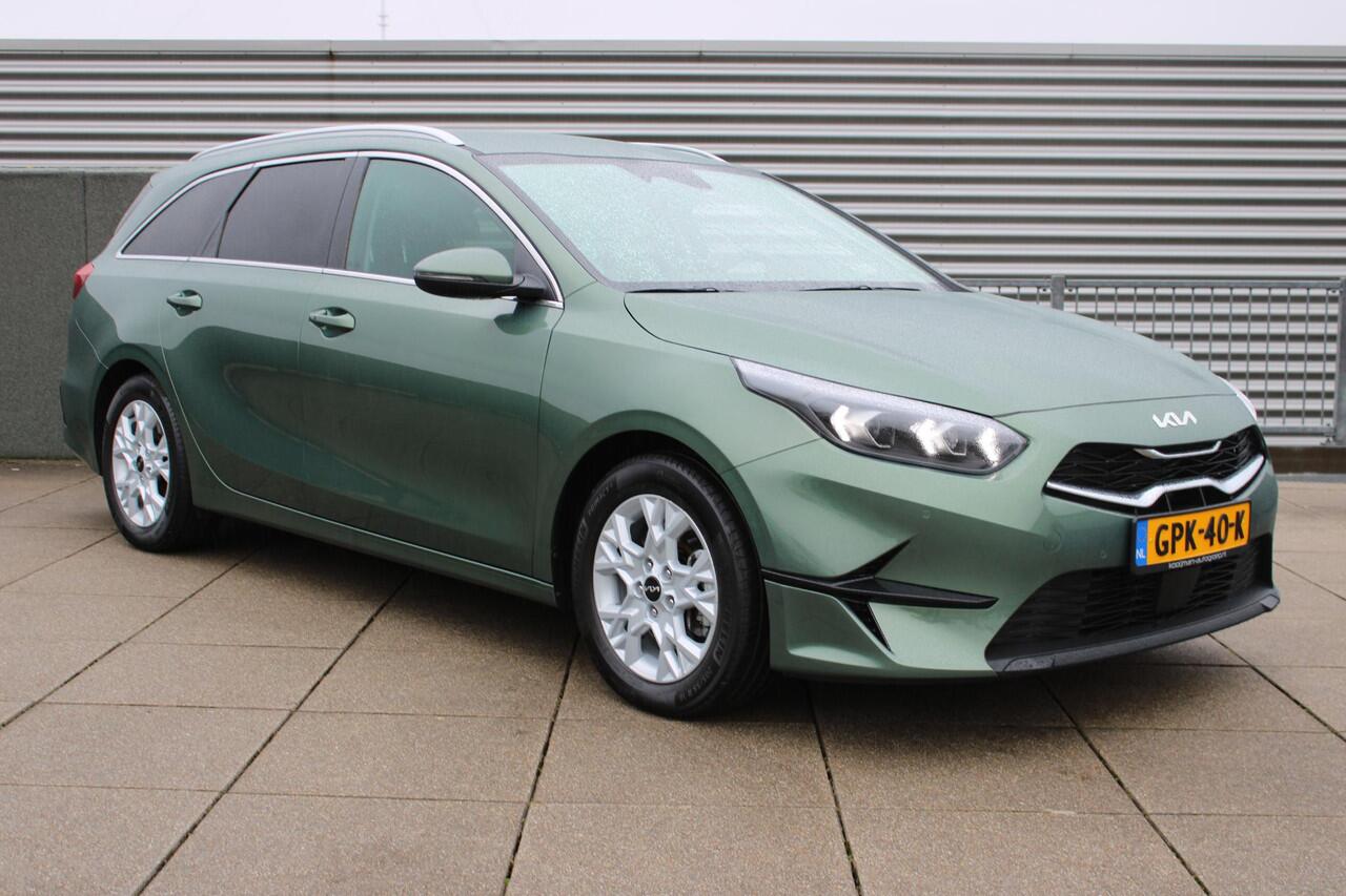 KIA CEE D Ceed Sportswagon 1.0 T-GDi DynamicPlusLine NAVIGATIE / ACHTERUITRIJCAMERA / HALF LEDER