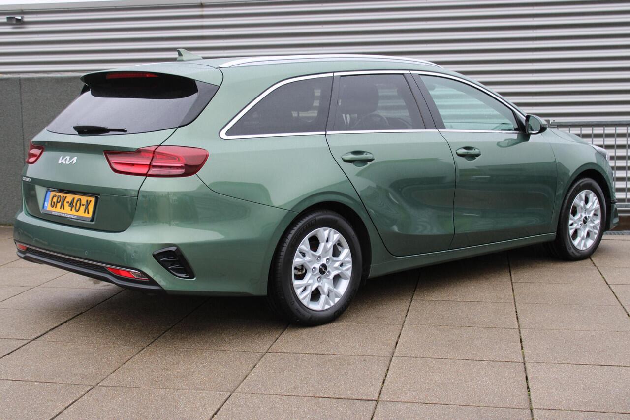 KIA CEE D Ceed Sportswagon 1.0 T-GDi DynamicPlusLine NAVIGATIE / ACHTERUITRIJCAMERA / HALF LEDER