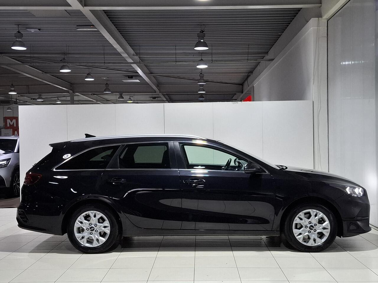 KIA CEE D Ceed Sportswagon 1.5 T-GDi DynamicPlusLine Apple Carplay/Android Auto, Stoel en Stuur verwarming, Navigatie, Camera