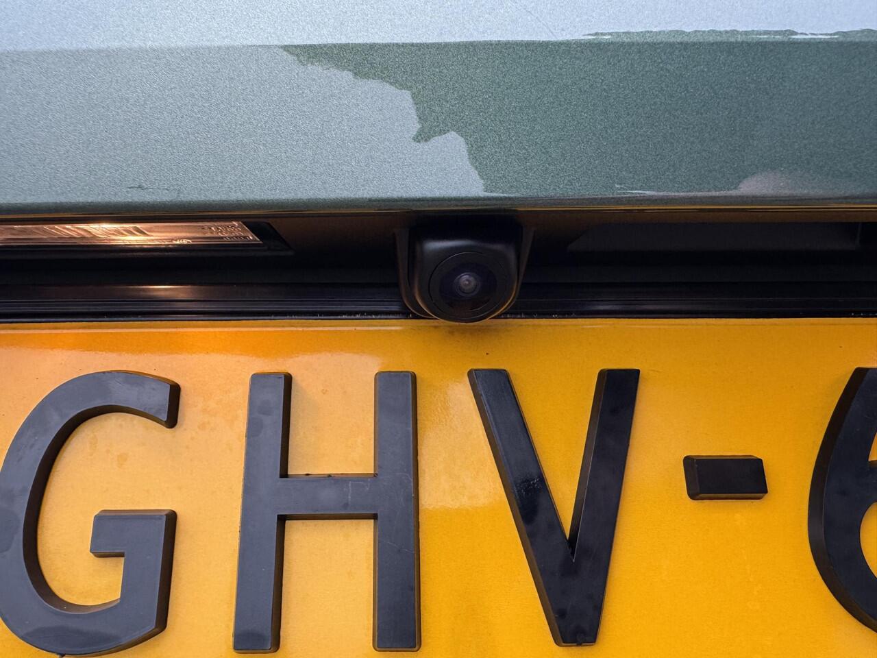 KIA CEE D Ceed Sportswagon 1.5 T-GDi DynamicLine , Afneembare trekhaak, Unieke Kleur, Navigatie, Apple Carplay/Android Auto, Enz...