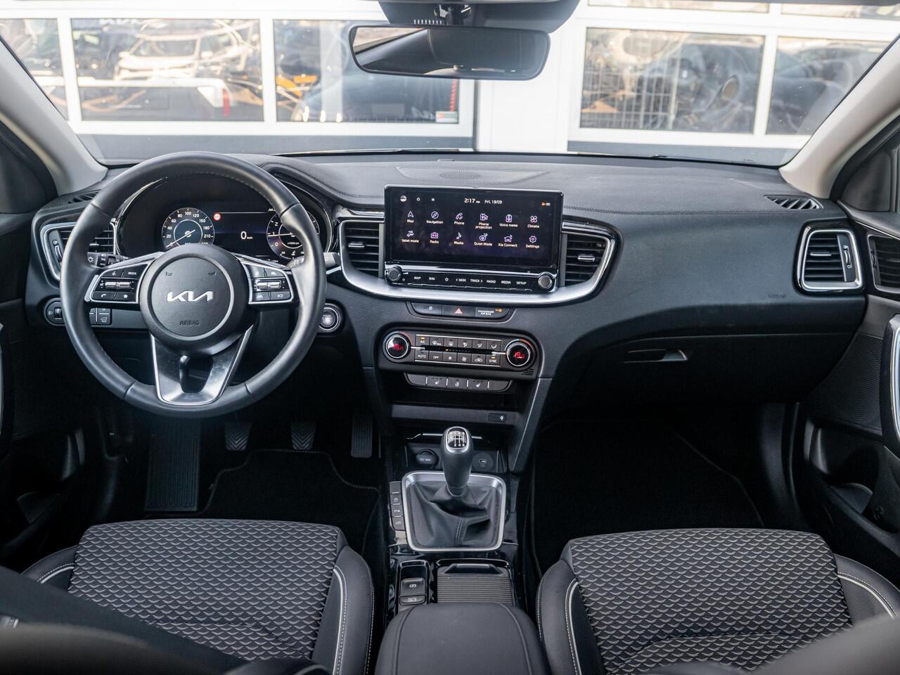 KIA CEE D Ceed Sportswagon 1.0 T-GDi DynamicPlusLine | tot 10 jaar Kia garantie | Cruise + Climate control