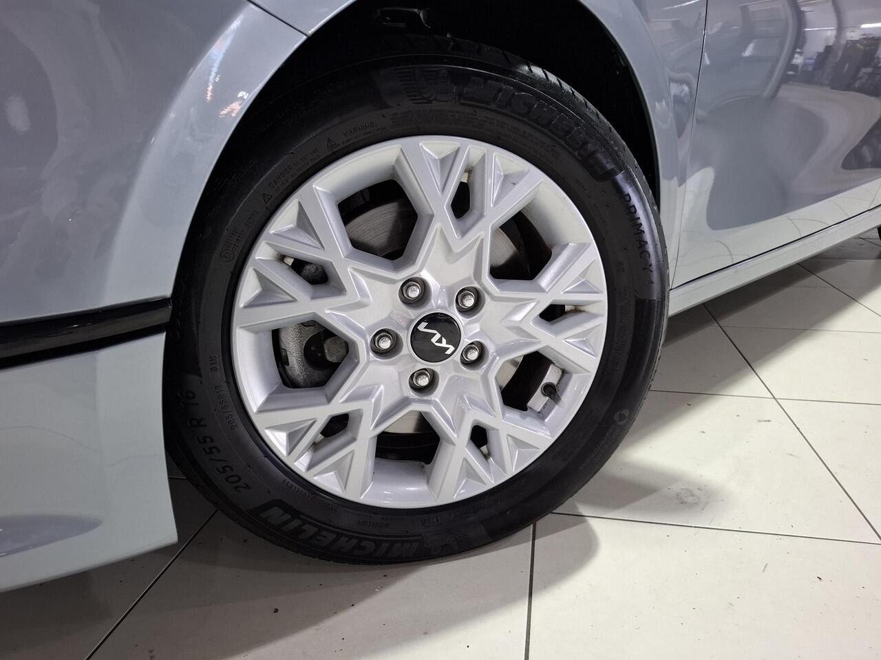 KIA CEE D Ceed Sportswagon 1.5 T-GDi DynamicLine Trekhaak, Apple Carplay/Android Auto, Navigatie, Camera.