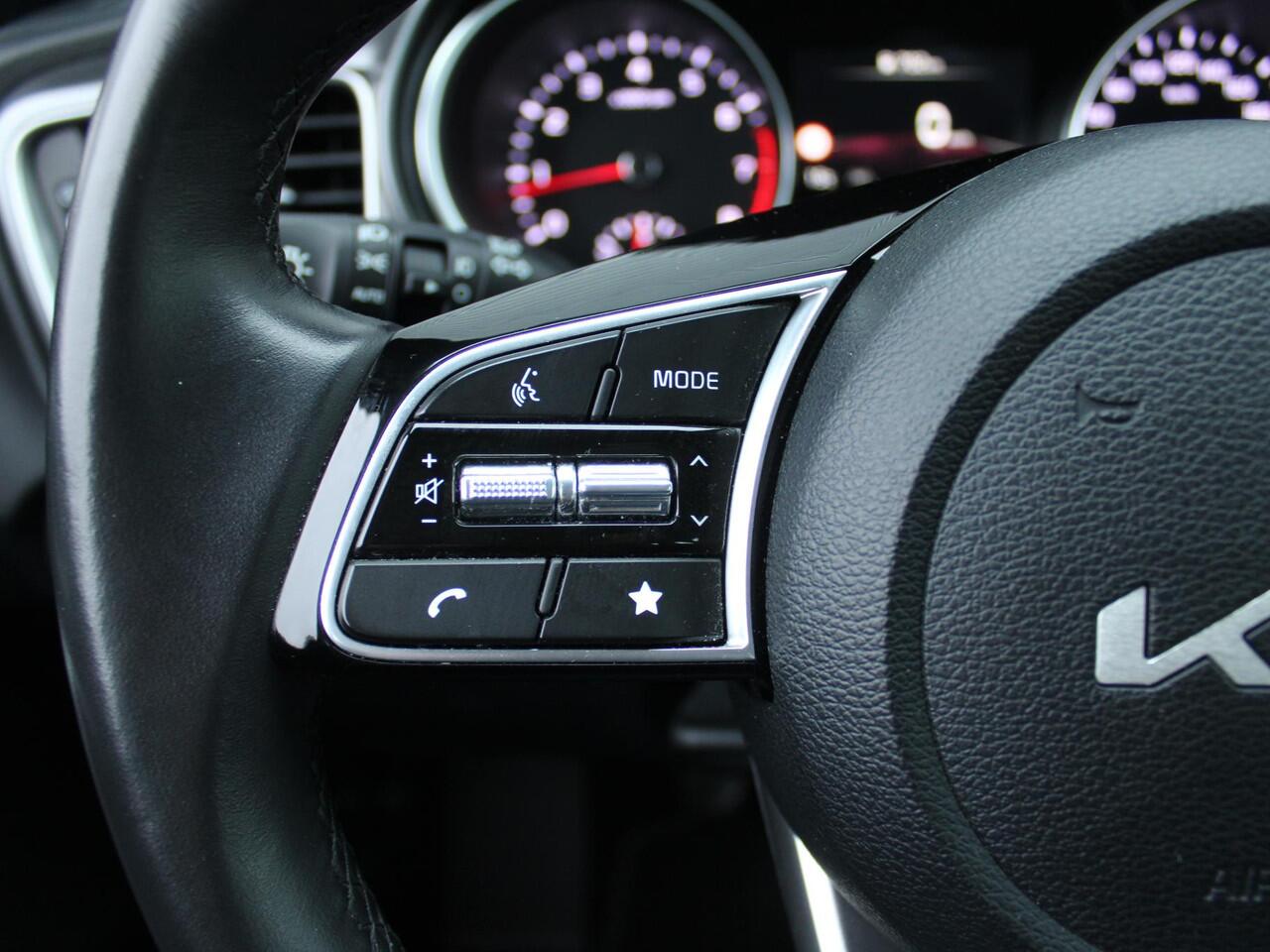 KIA CEE D Ceed Sportswagon 1.5 T-GDi DynamicLine | BTW Auto | Navi | Clima | Cruise | 16" LM | Camera | LED |