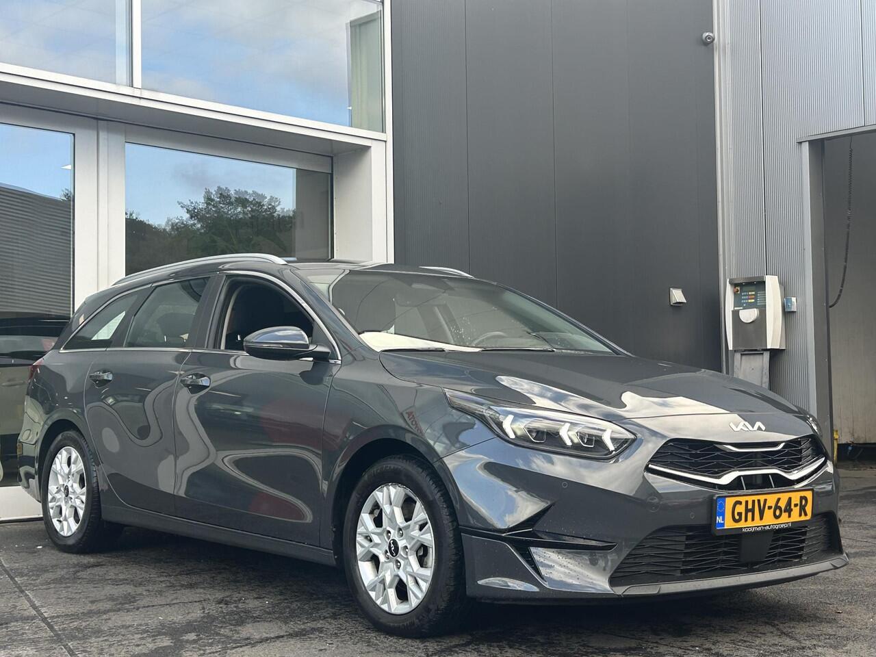 KIA CEE D Ceed Sportswagon 1.5 T-GDi DynamicLine | Trekhaak | Lane Assist