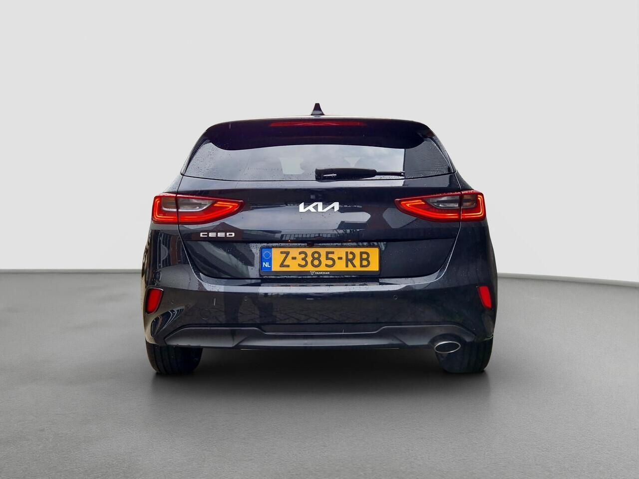 KIA CEE D Ceed 1.0 T-GDi DynamicPlusLine | LED | Stoelverwarming | Dodehoek | KeyLess | Draadloos Opladen |