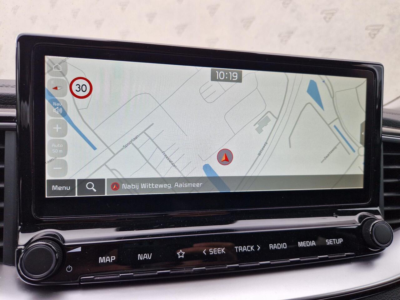 KIA CEE D Ceed 1.0 T-GDi DynamicPlusLine | LED | Stoelverwarming | Dodehoek | KeyLess | Draadloos Opladen |