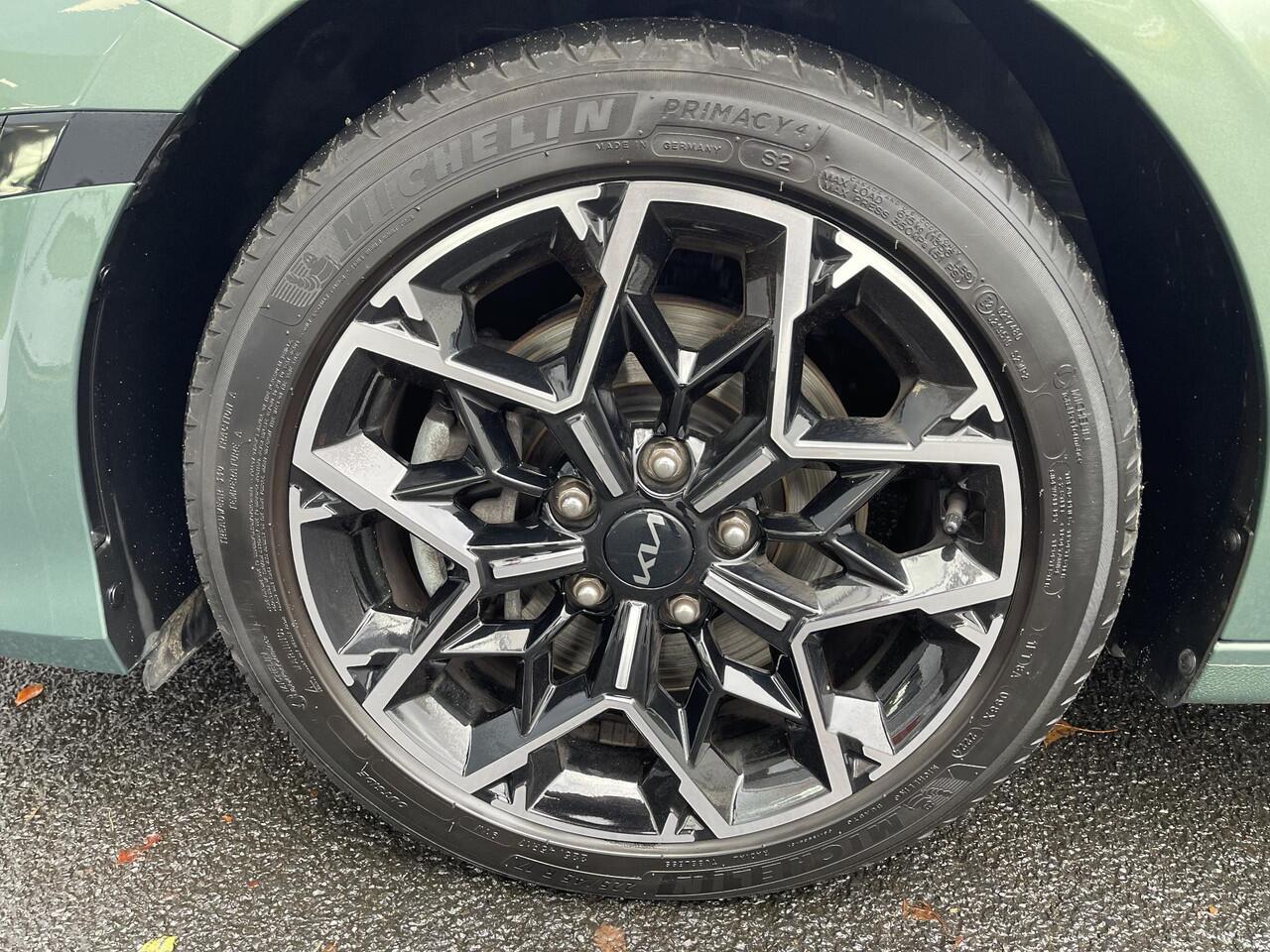 KIA CEE D Ceed Sportswagon 1.5 T-GDi GT-Line Elektrisch schuif-kanteldak | Dodehoeksensoren | Achteruitrijcamera | Cruise control adaptive | Climate control