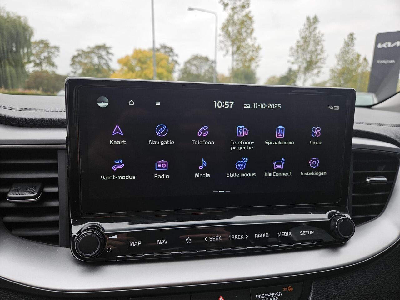 KIA CEE D Ceed Sportswagon 1.5 T-GDi DynamicLine Trekhaak | Nav | Lmv | Achteruitrijcamera | 1e eigenaar | Dealer onderhouden!!