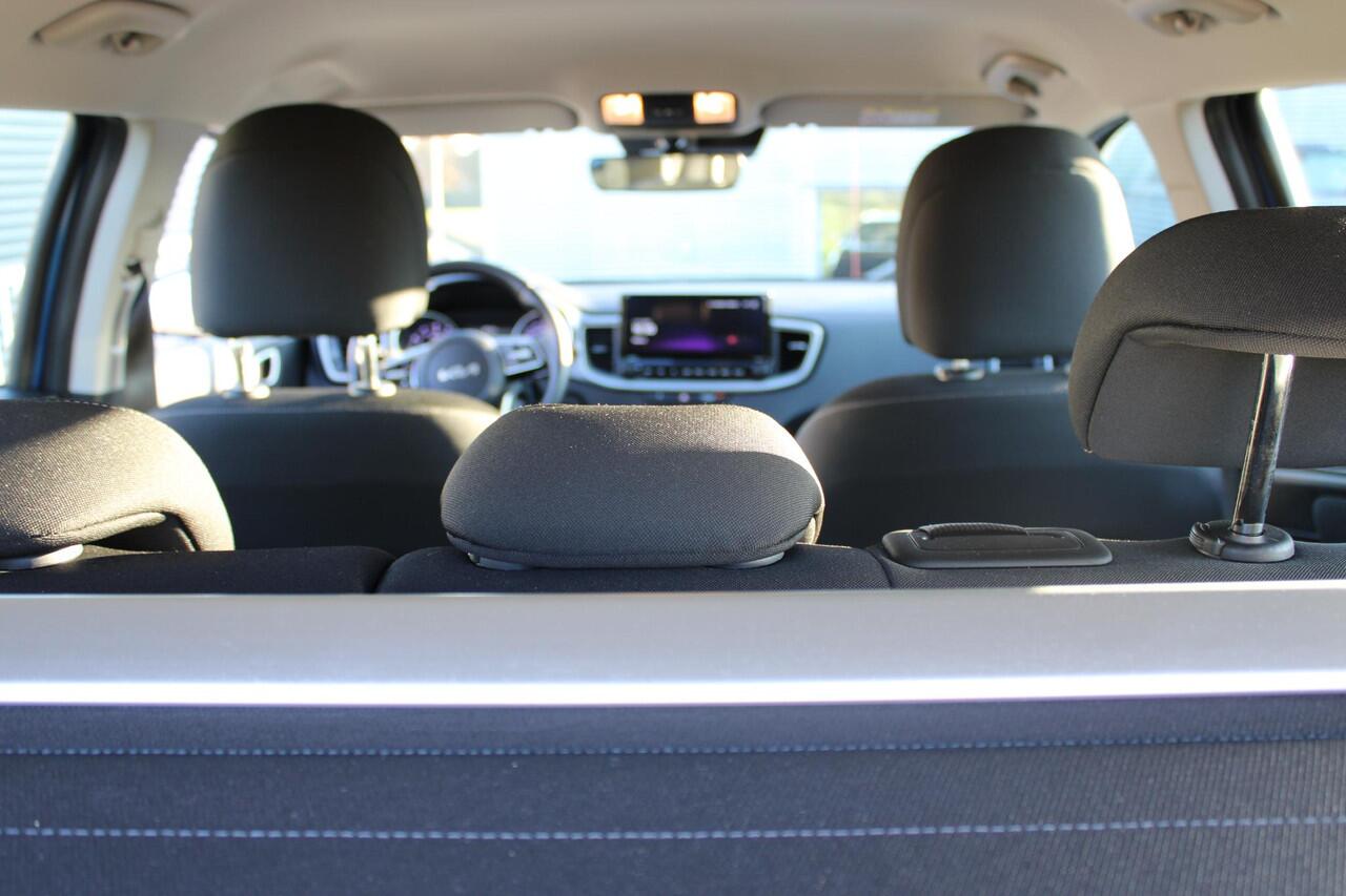 KIA CEE D Ceed Sportswagon 1.5 T-GDi DynamicLine NAVI / PARKEERSENSOREN / ACHTERUITRIJCAMERA