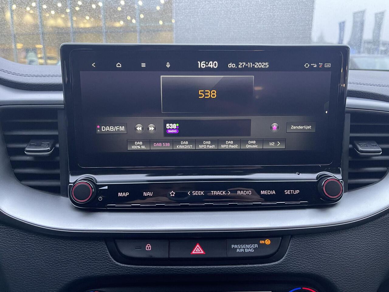 KIA CEE D Ceed Sportswagon 1.5 T-GDi DynamicLine Afneembare trekhaak | Lane Assist | Navigatie