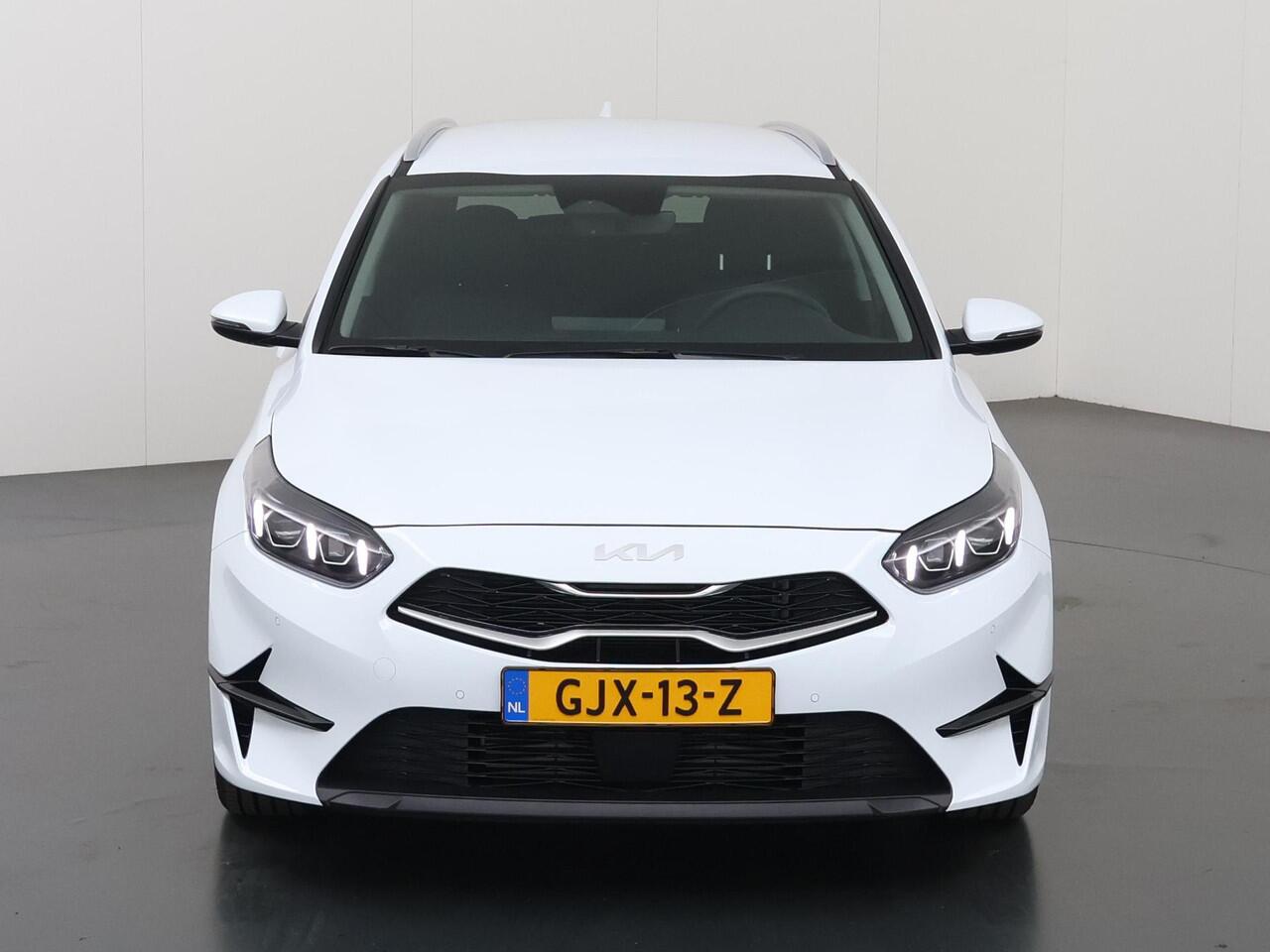 KIA CEE D Ceed SW 1.0 T-GDi DynamicPlusLine | Stoel/Stuurwielverwarming | Keyless Go | Elektr. Achterklep | Navigatie | Cruise Control Adaptief |