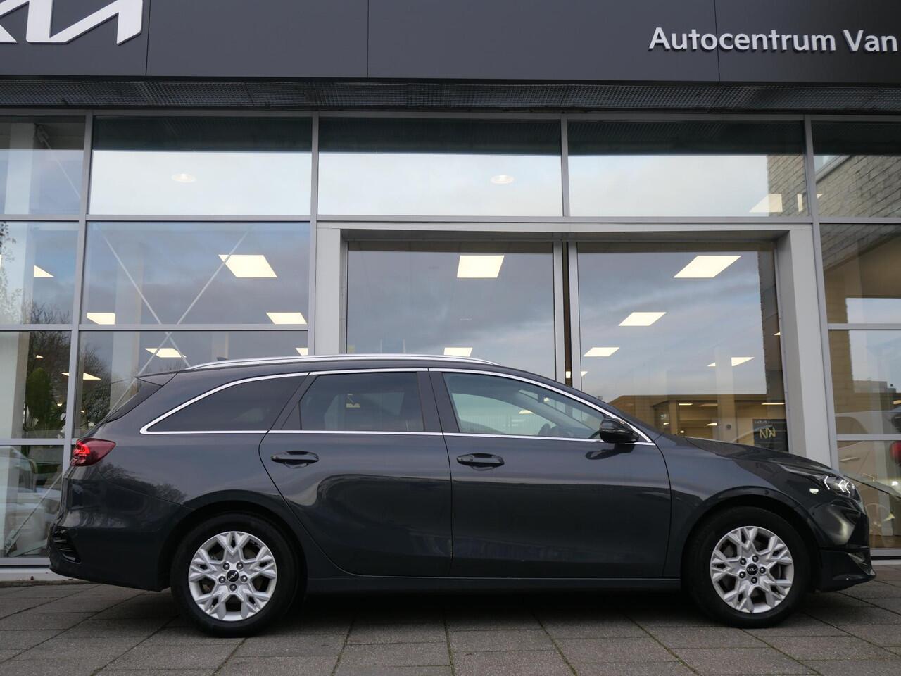 KIA CEE D Ceed Sportswagon 1.5 T-GDi DynamicPlusLine | Cruise | Clima | Camera | Navi | Carplay | Keyless | Stoel-stuurverwarming |