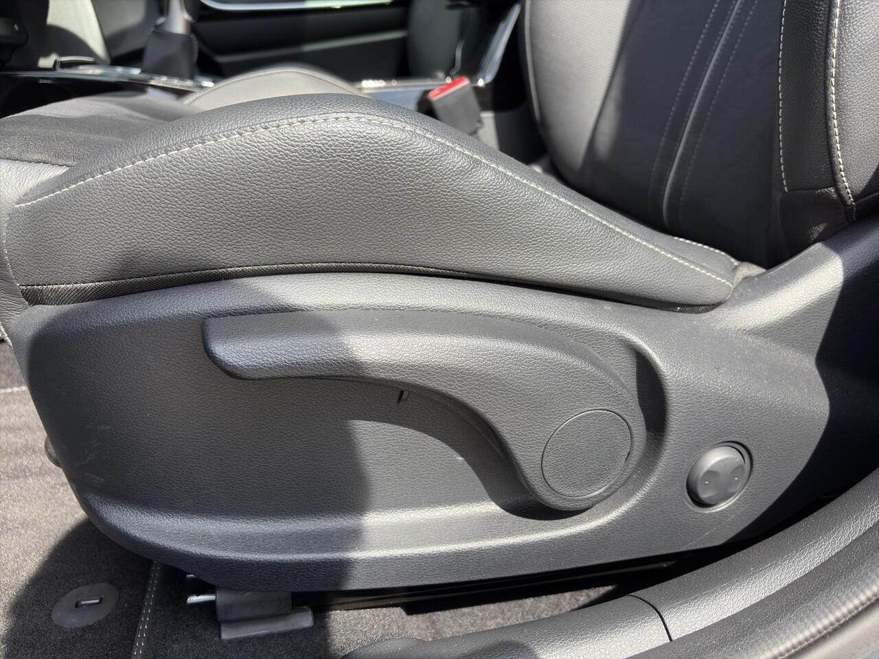 KIA CEE D Ceed 1.5 T-GDi GT-Line | Navi | Clima | Cruise | Pano | Apple Carplay & Android Auto |