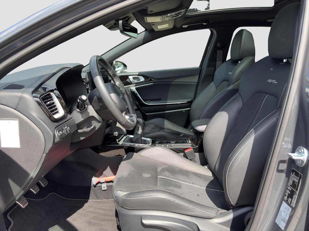 KIA CEE D Ceed 1.5 T-GDi GT-Line | Navi | Clima | Cruise | Pano | Apple Carplay & Android Auto |