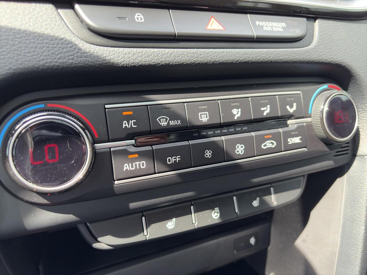 KIA CEE D Ceed 1.5 T-GDi GT-Line | Navi | Clima | Cruise | Pano | Apple Carplay & Android Auto |
