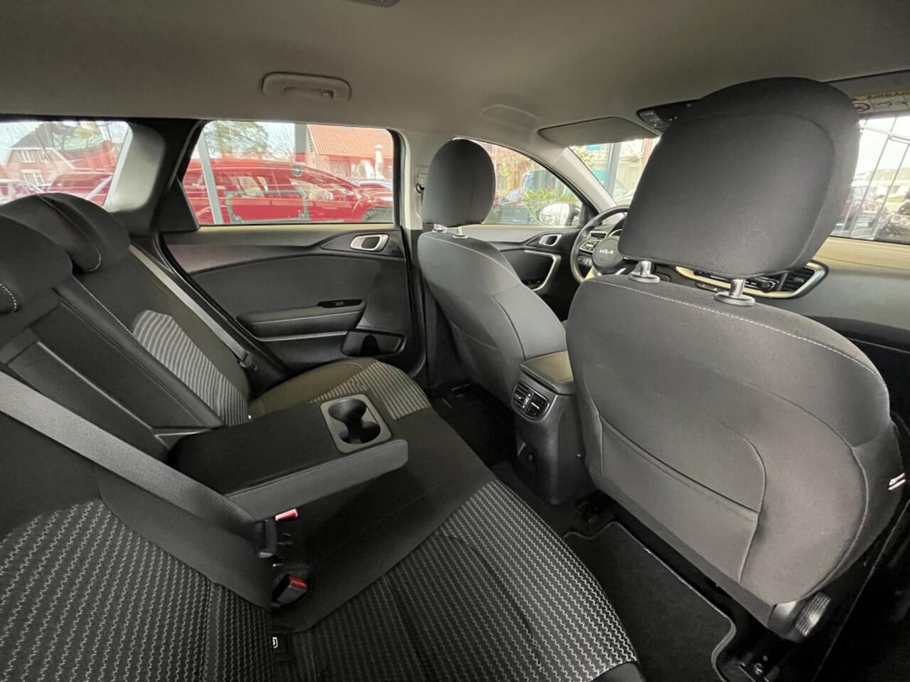 KIA CEE D Ceed Sportswagon 1.0 T-GDi DynamicLine | Navigatie | Cruise Control | Carplay