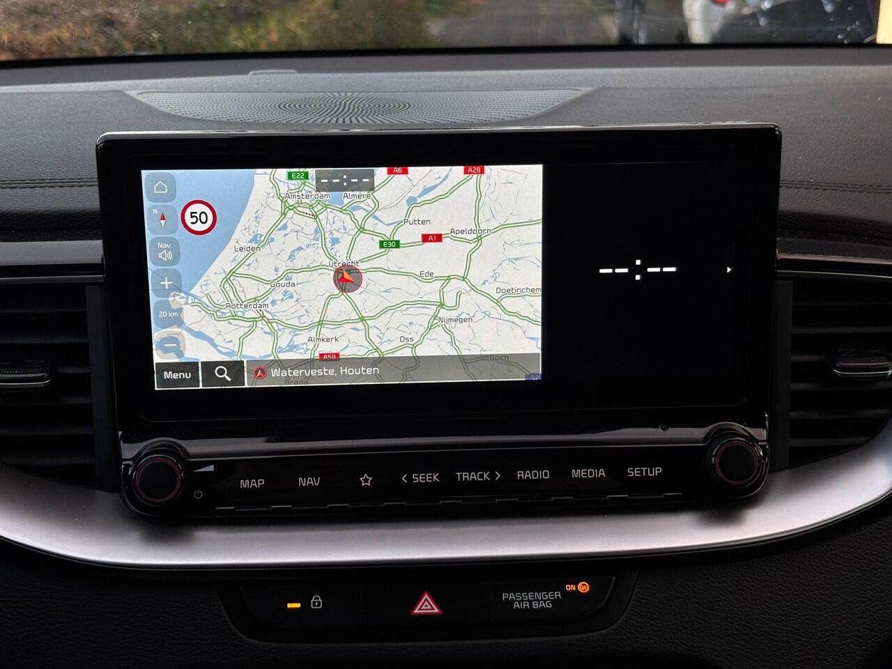 KIA CEE D Ceed Sportswagon 1.0 T-GDi DynamicPlusLine , Stoel/Stuurverwarming, Keyless Entry & Start, Apple Carplay/Android Auto, Navigatie, Enz...