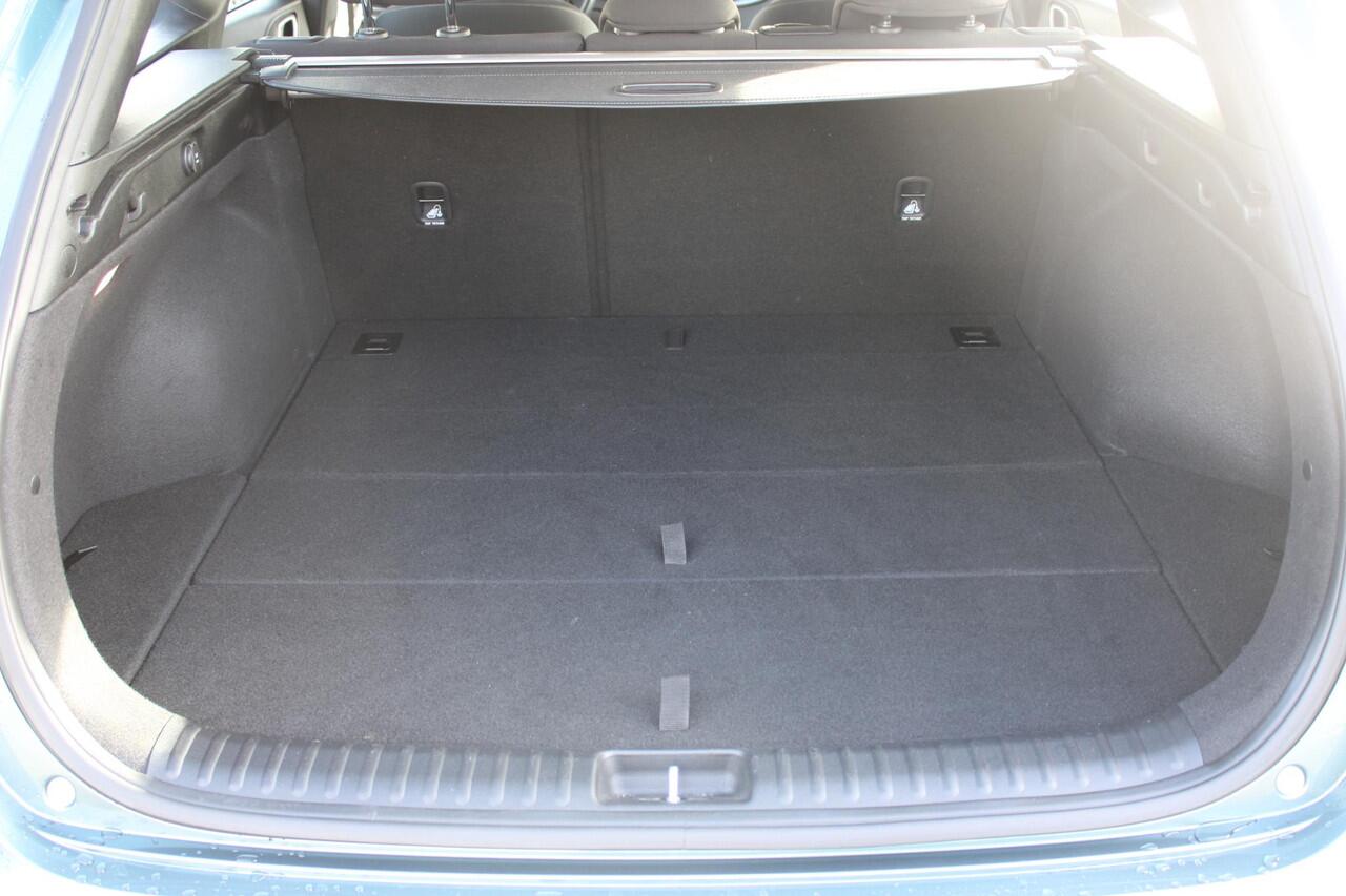 KIA CEE D Ceed Sportswagon 1.5 T-GDi DynamicLine TREKHAAK | ACHTERUITRIJCAMERA | PARKEERSENSOREN ACHTER