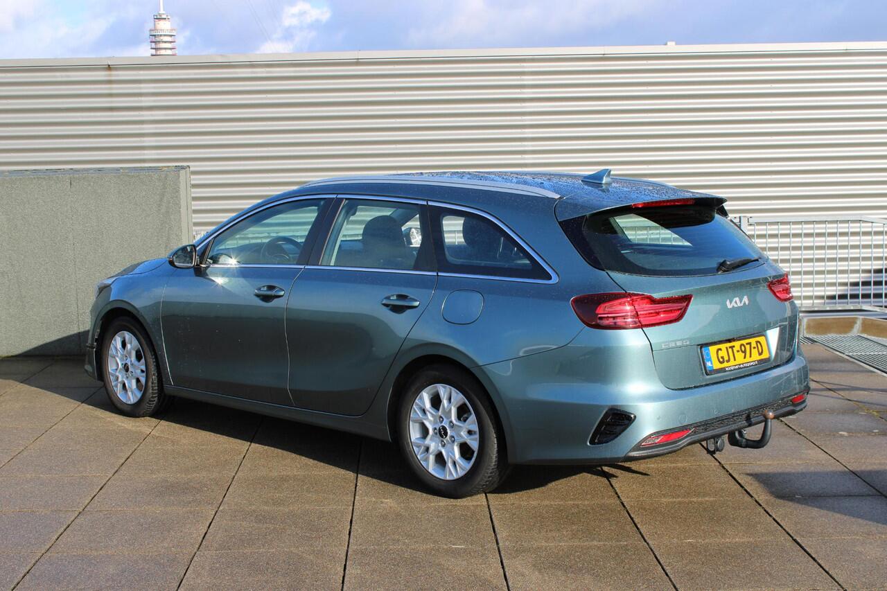 KIA CEE D Ceed Sportswagon 1.5 T-GDi DynamicLine TREKHAAK | ACHTERUITRIJCAMERA | PARKEERSENSOREN ACHTER