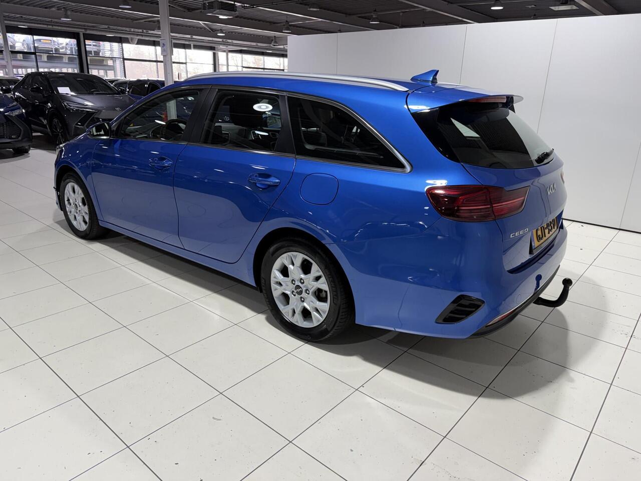 KIA CEE D Ceed Sportswagon 1.5 T-GDi DynamicLine Trekhaak, Apple Carplay/Android Auto, Navigatie, Camera.