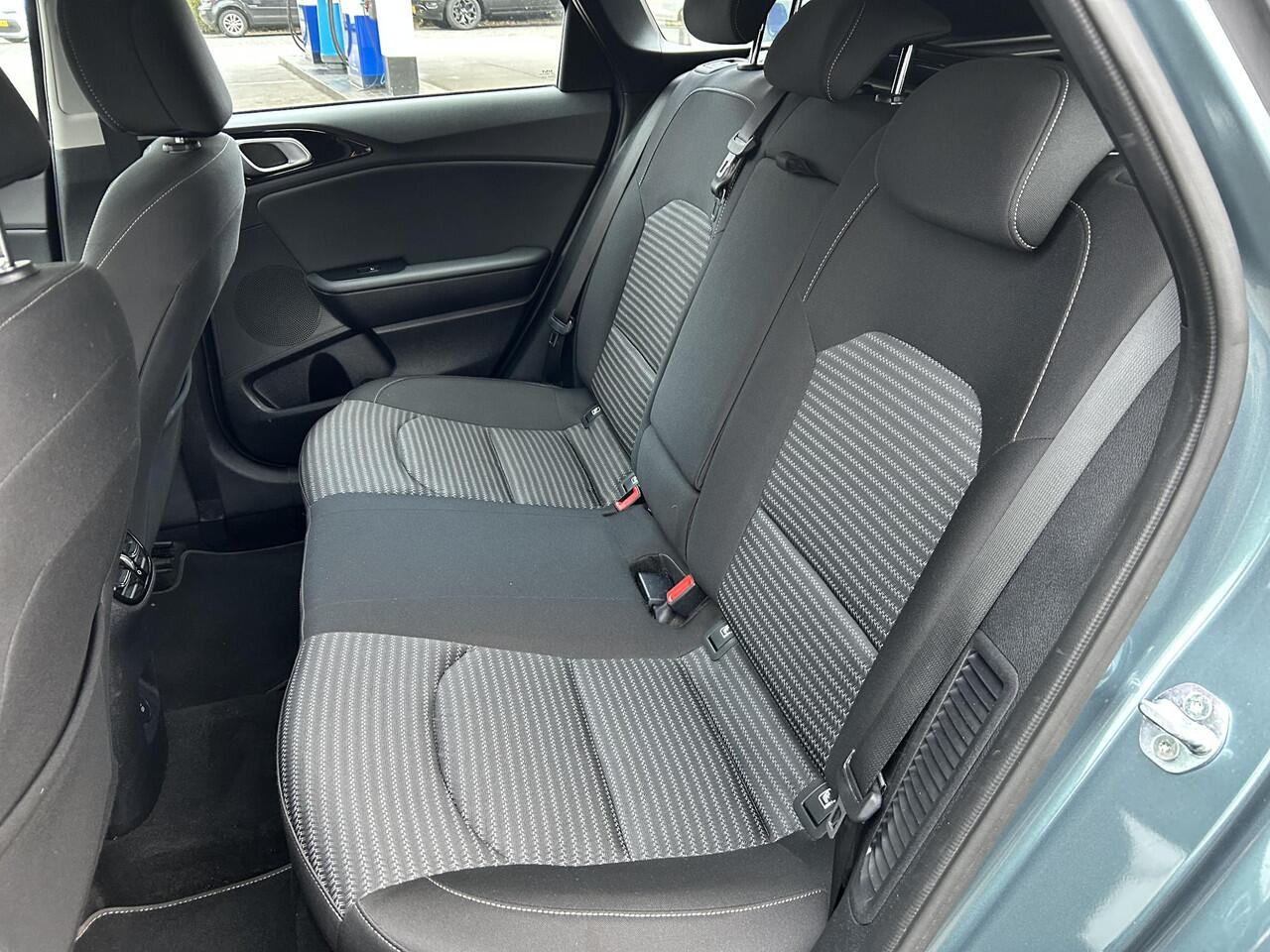 KIA CEE D Ceed Sportswagon 1.6 GDI PHEV DynamicLine