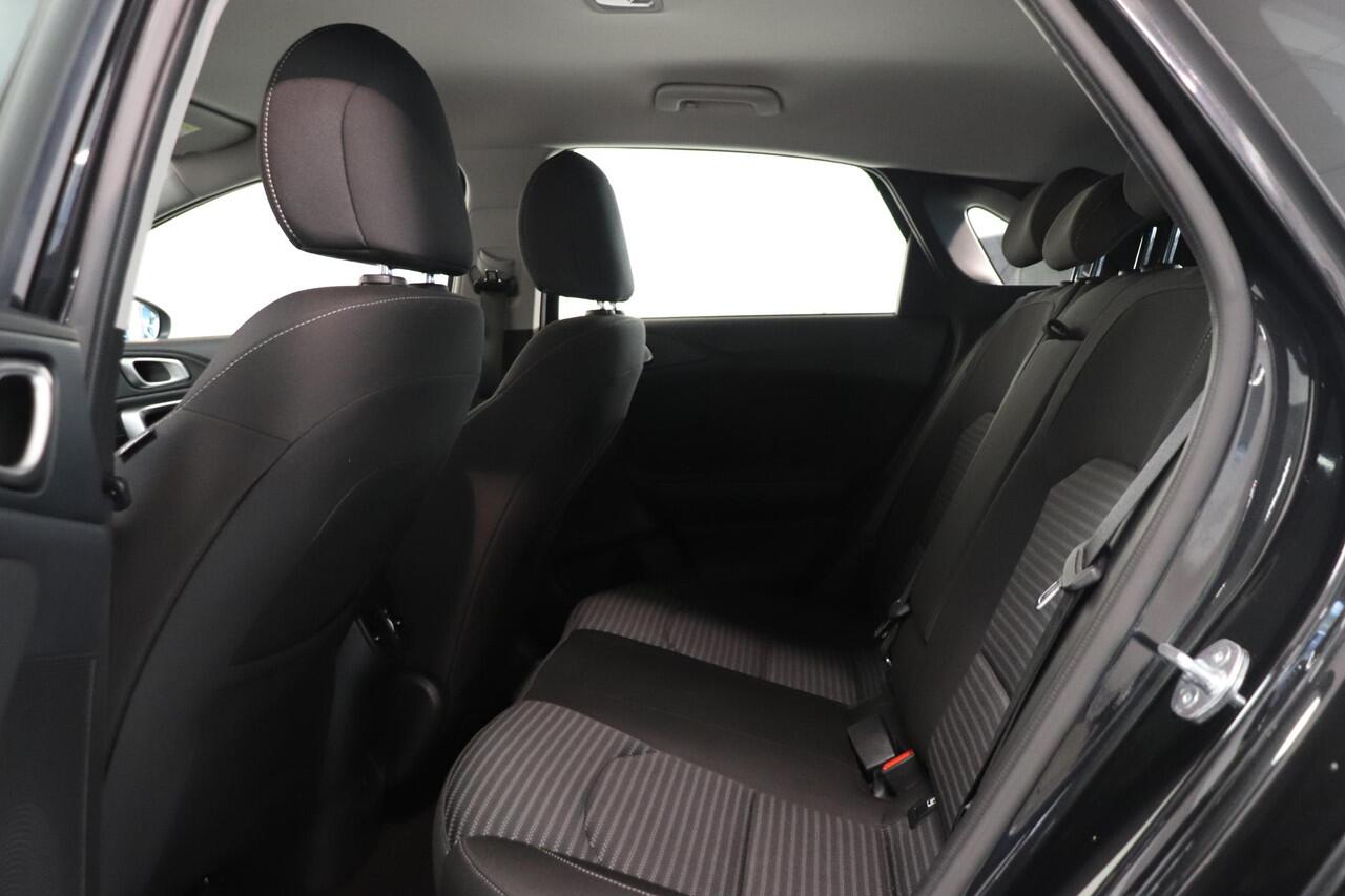 KIA CEE D Ceed 1.0 T-GDi MHEV DynamicLine | Camera | Climate control | Automaat | Adaptieve cruise | AppleCarplay AndroidAuto |