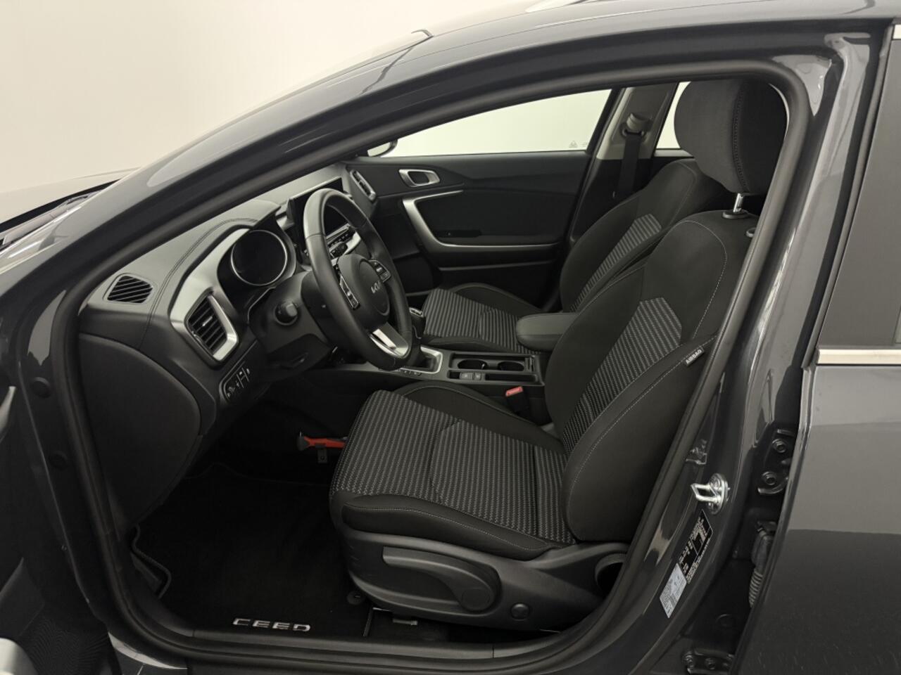 KIA CEE D 1.5 T-GDi DynamicLine