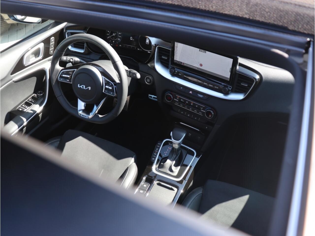 KIA CEE D 1.5 T-GDi GT-PlusLine I Automaat I Panoramadak