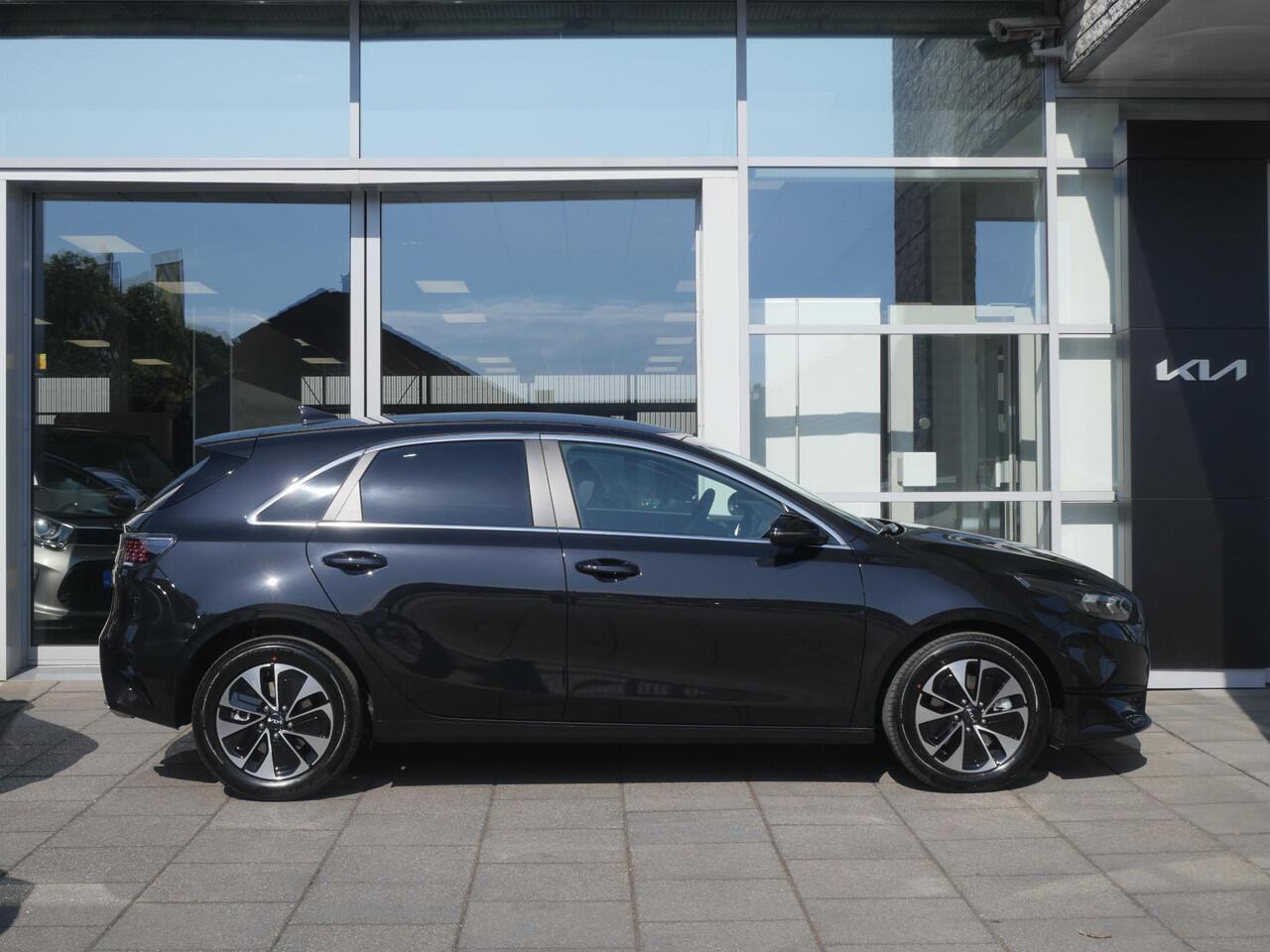 KIA CEE D Ceed 1.0 T-GDi MHEV Design Edition | Op Voorraad | Camera | Apple Carplay | Adapt. Cruise | Stoel&Stuur Verwarming | Navi | Keyless