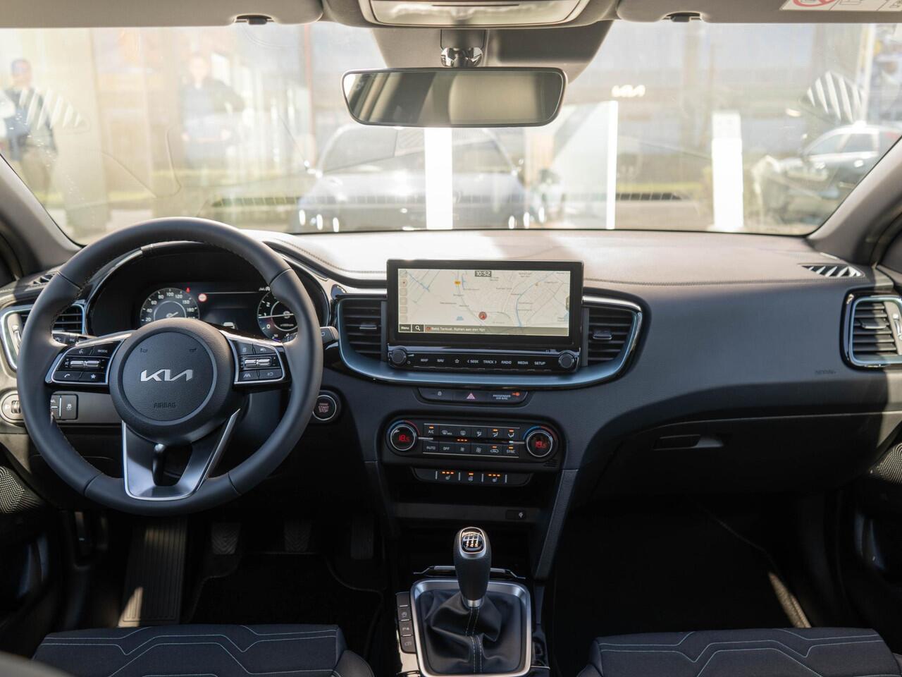 KIA CEE D Ceed Sportswagon 1.0 T-GDi MHEV Design Edition | NIEUW OP VOORRAAD | SNEL RIJDEN | Stoel & stuur-verwarming | JBL | PDC voor & achter